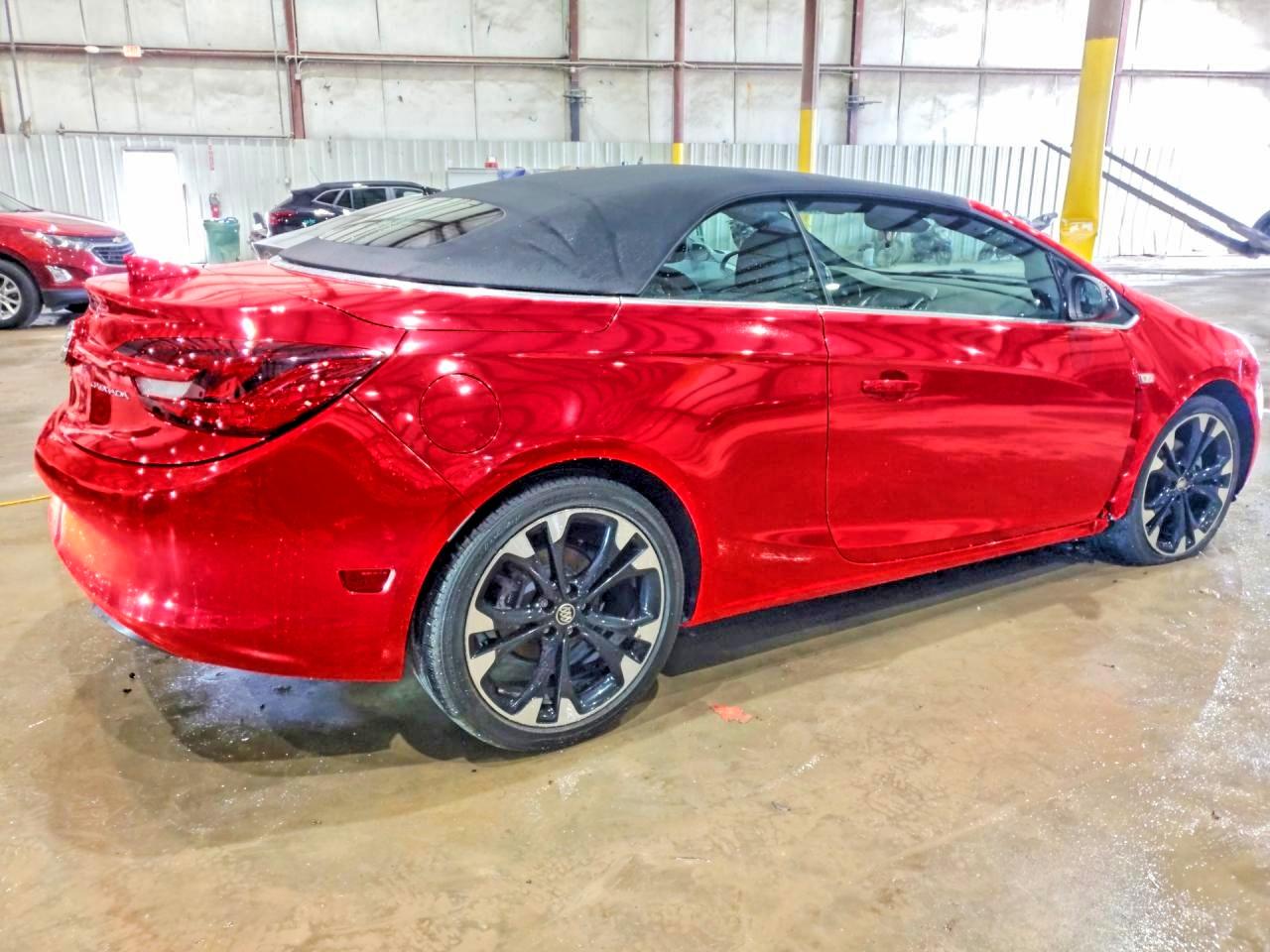 2019 BUICK CASCADA SPORT TOURING photo 3