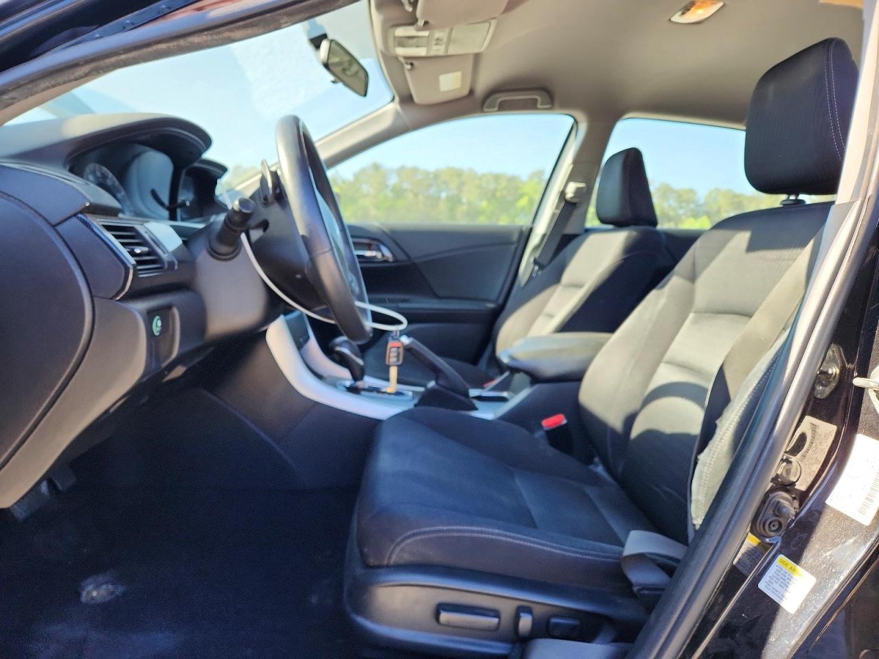 2015 HONDA ACCORD SPORT photo 13