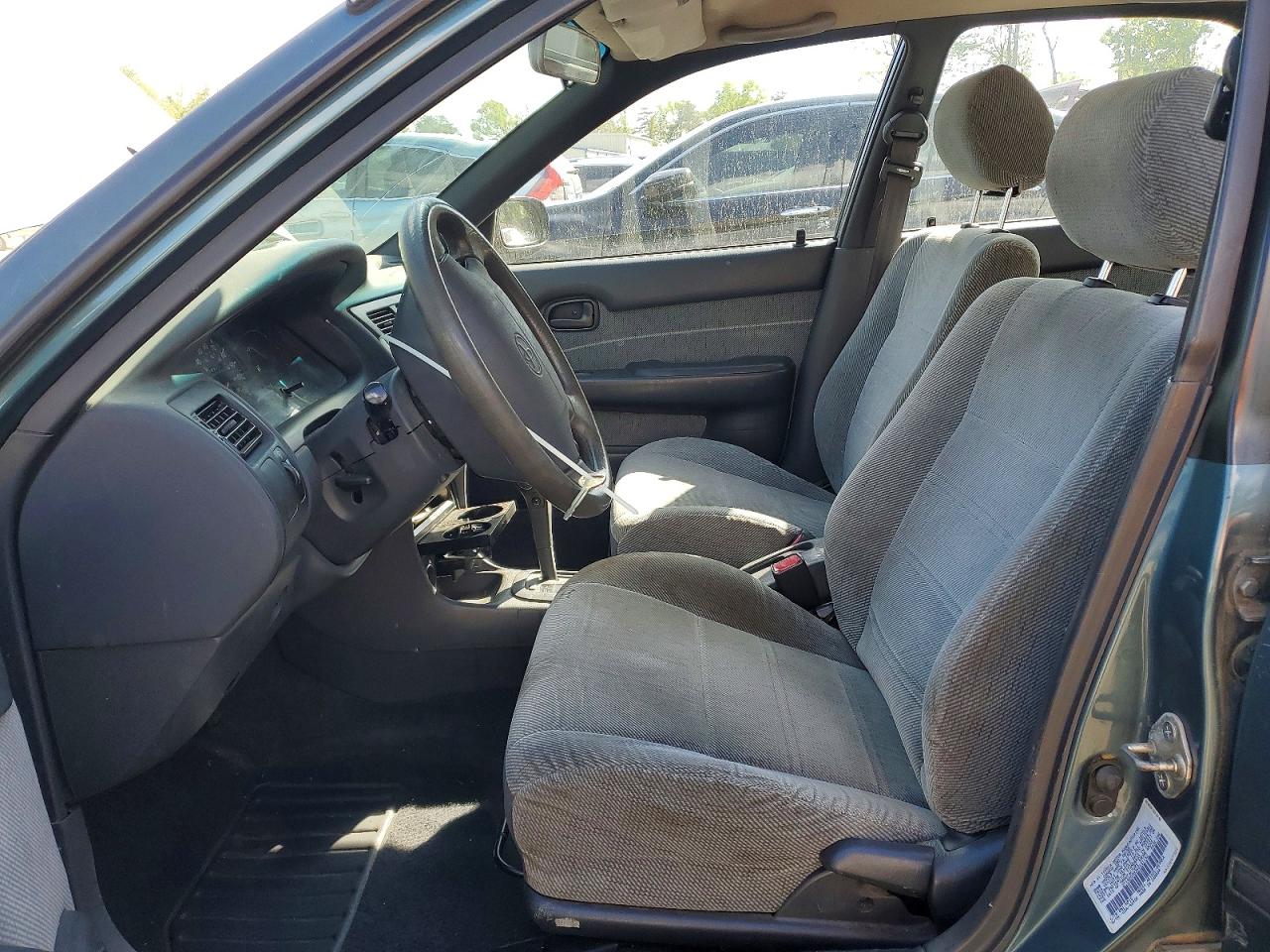 1995 TOYOTA COROLLA DX photo 13