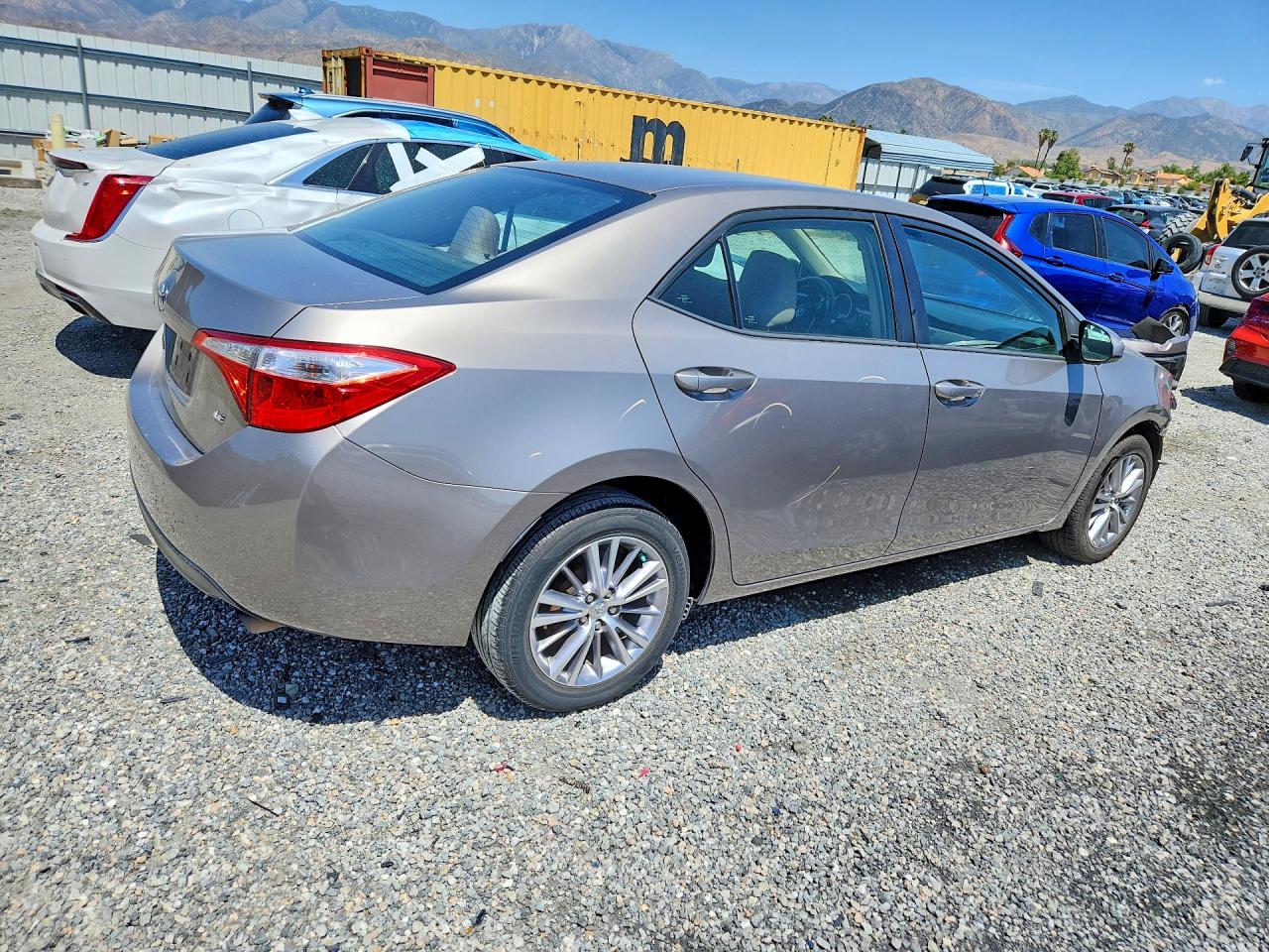 2014 TOYOTA COROLLA LE PLUS photo 3