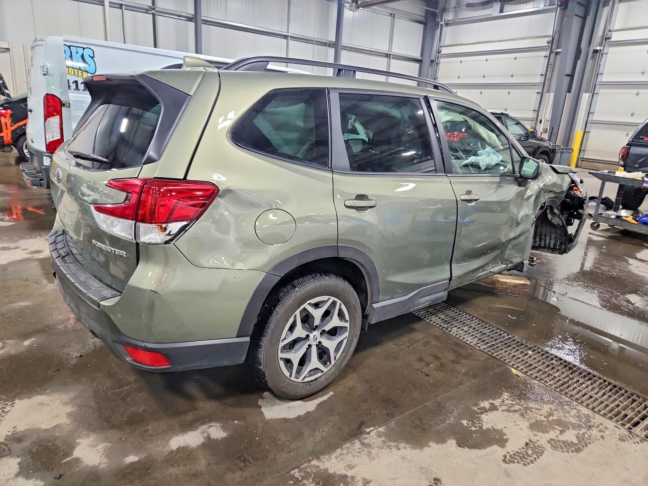 2020 SUBARU FORESTER PREMIUM photo 7