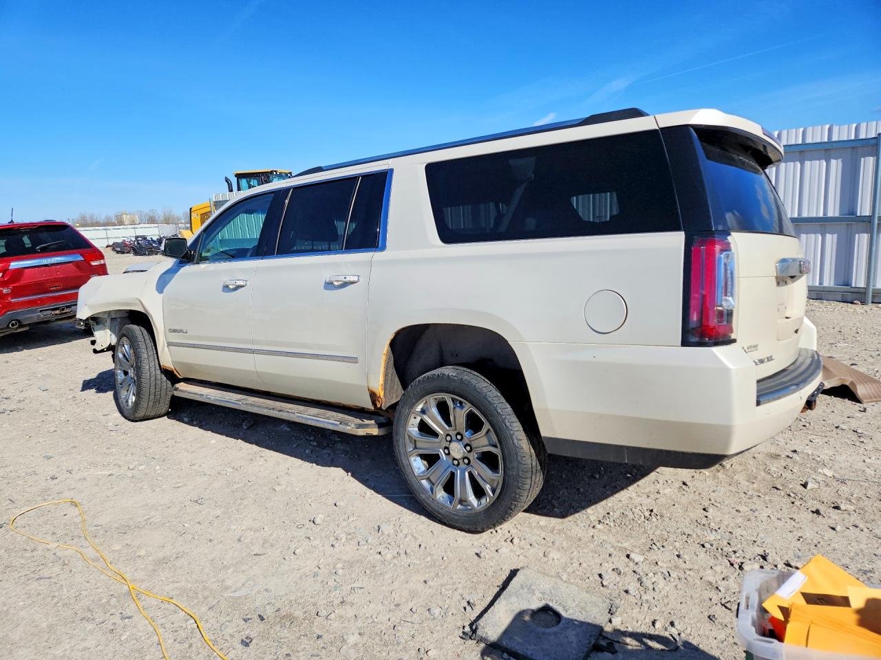 2015 GMC YUKON XL DENALI photo 4