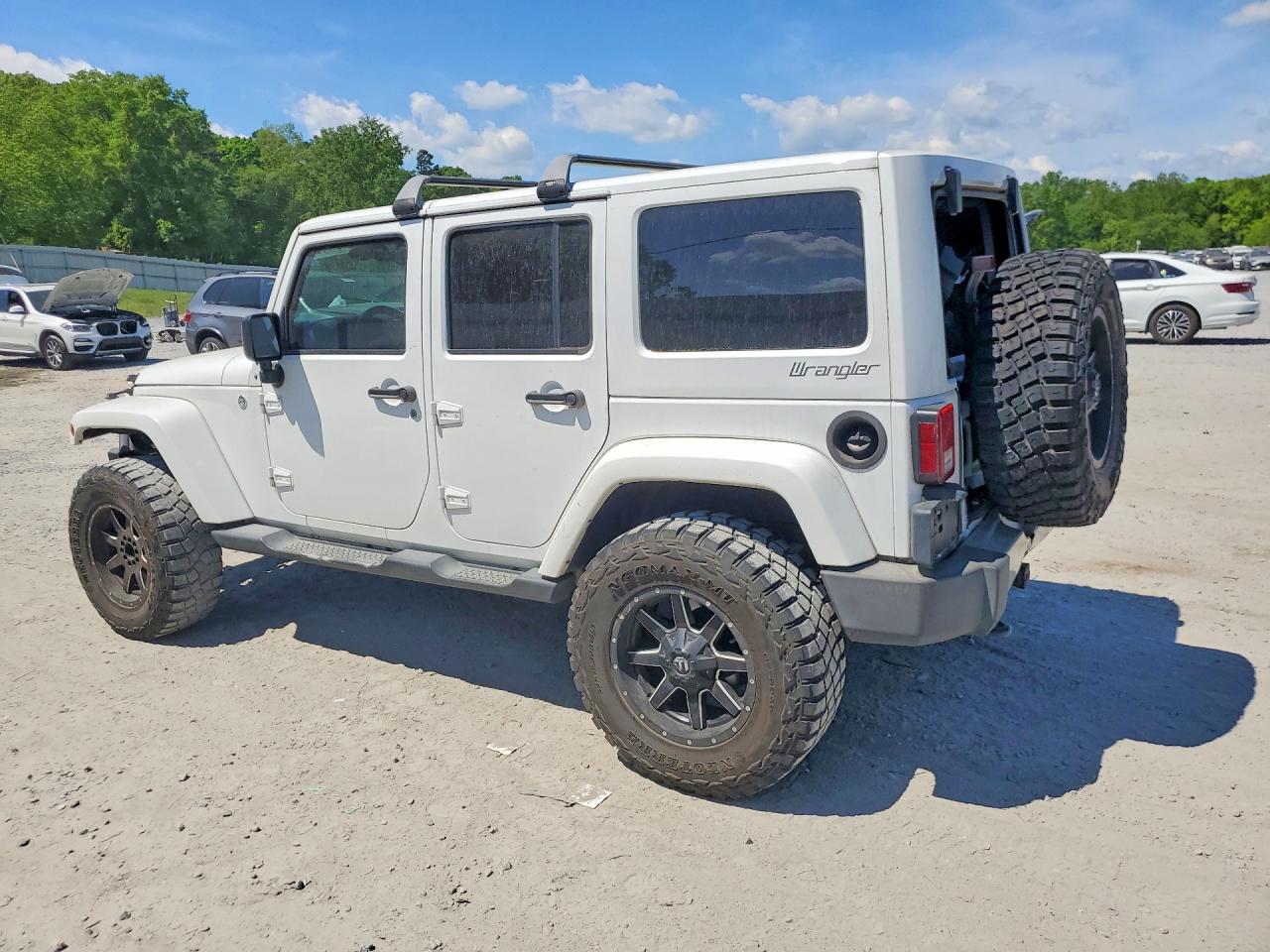 2015 JEEP WRANGLER UNLIMITED SAHARA photo 3