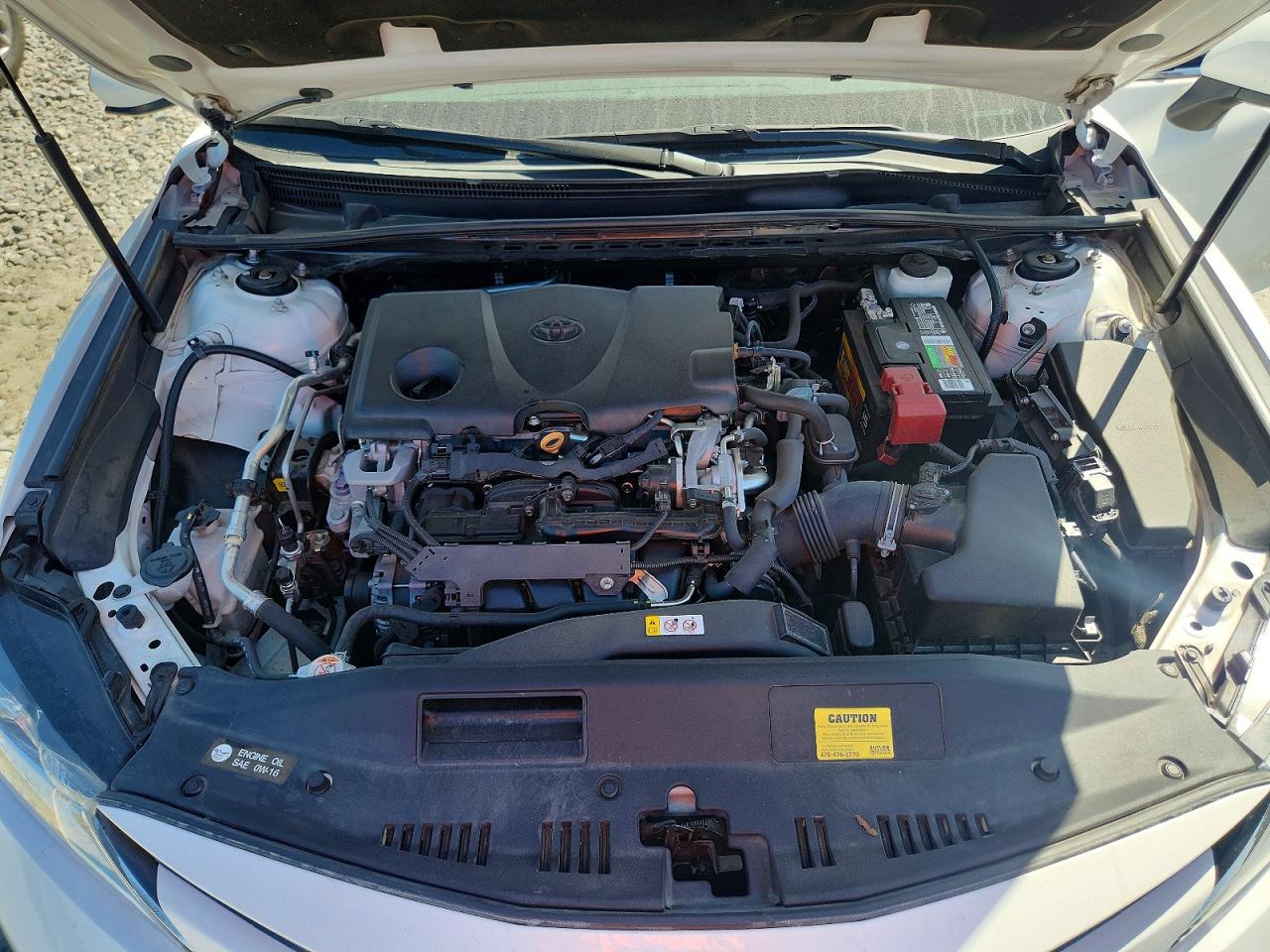 2020 TOYOTA CAMRY LE photo 31