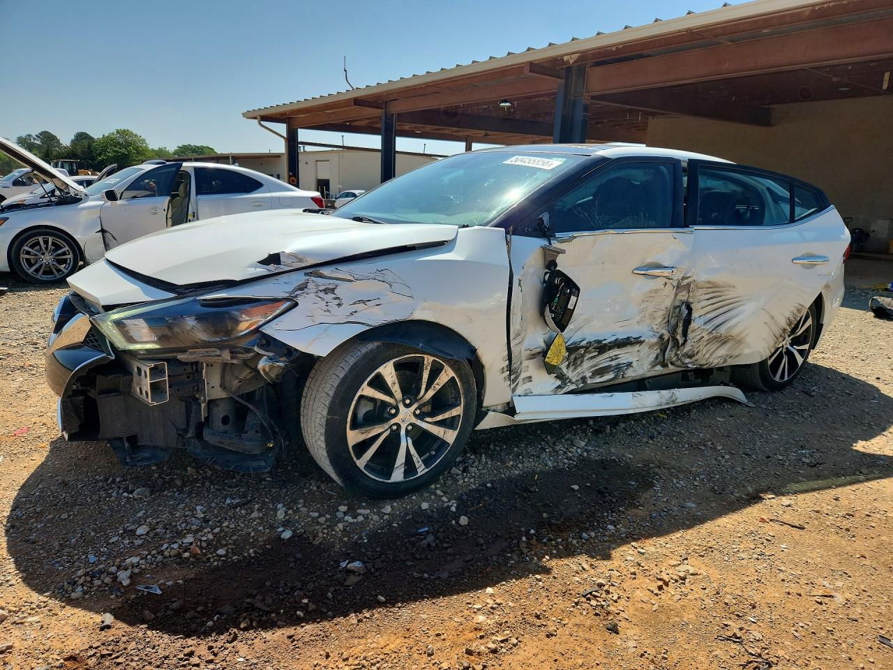 2017 NISSAN MAXIMA