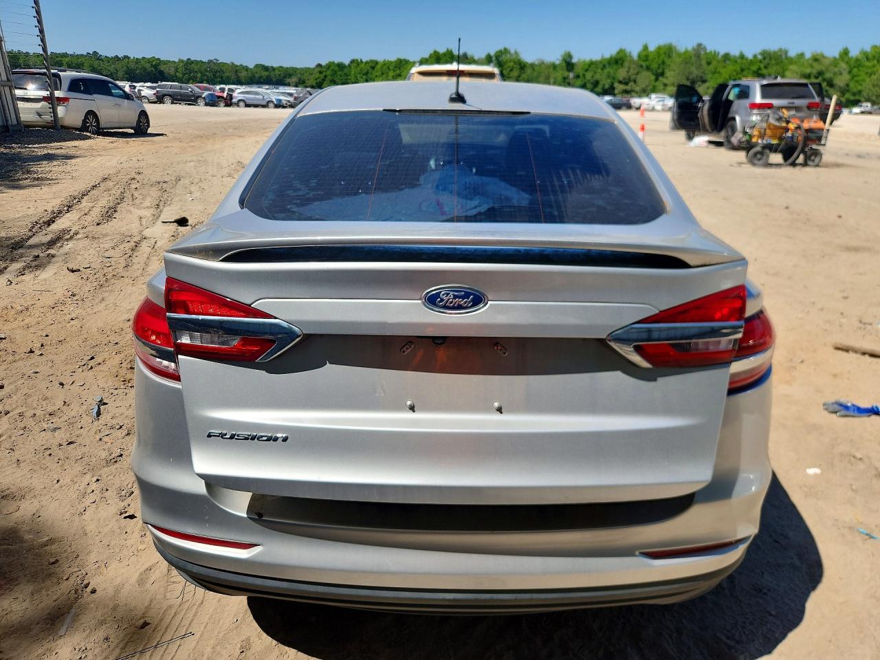 2019 FORD FUSION S photo 11