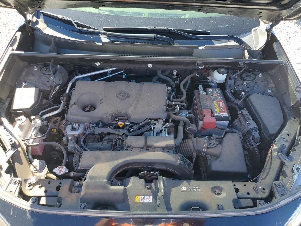 2019 TOYOTA RAV4 photo 23