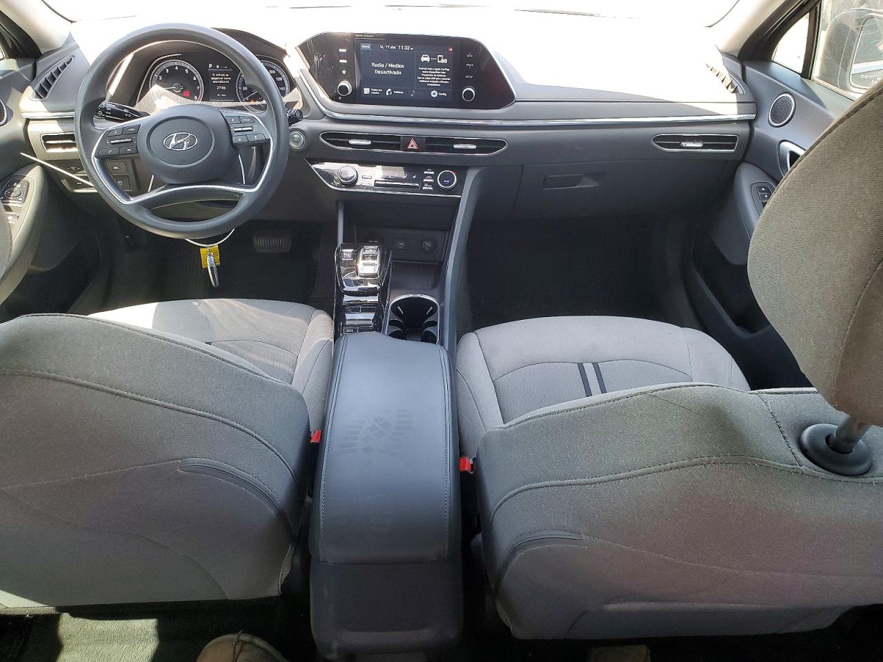 2020 HYUNDAI SONATA SEL photo 8