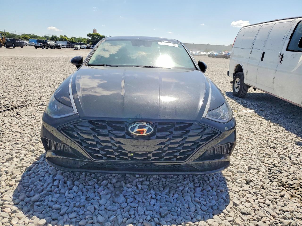 2020 HYUNDAI SONATA SEL photo 5