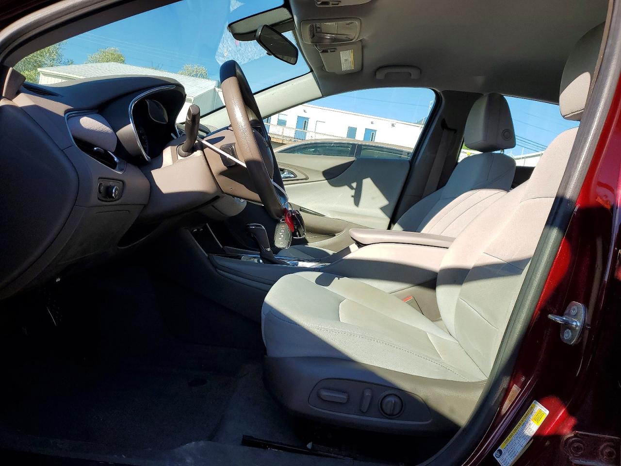 2016 CHEVROLET MALIBU LT photo 13