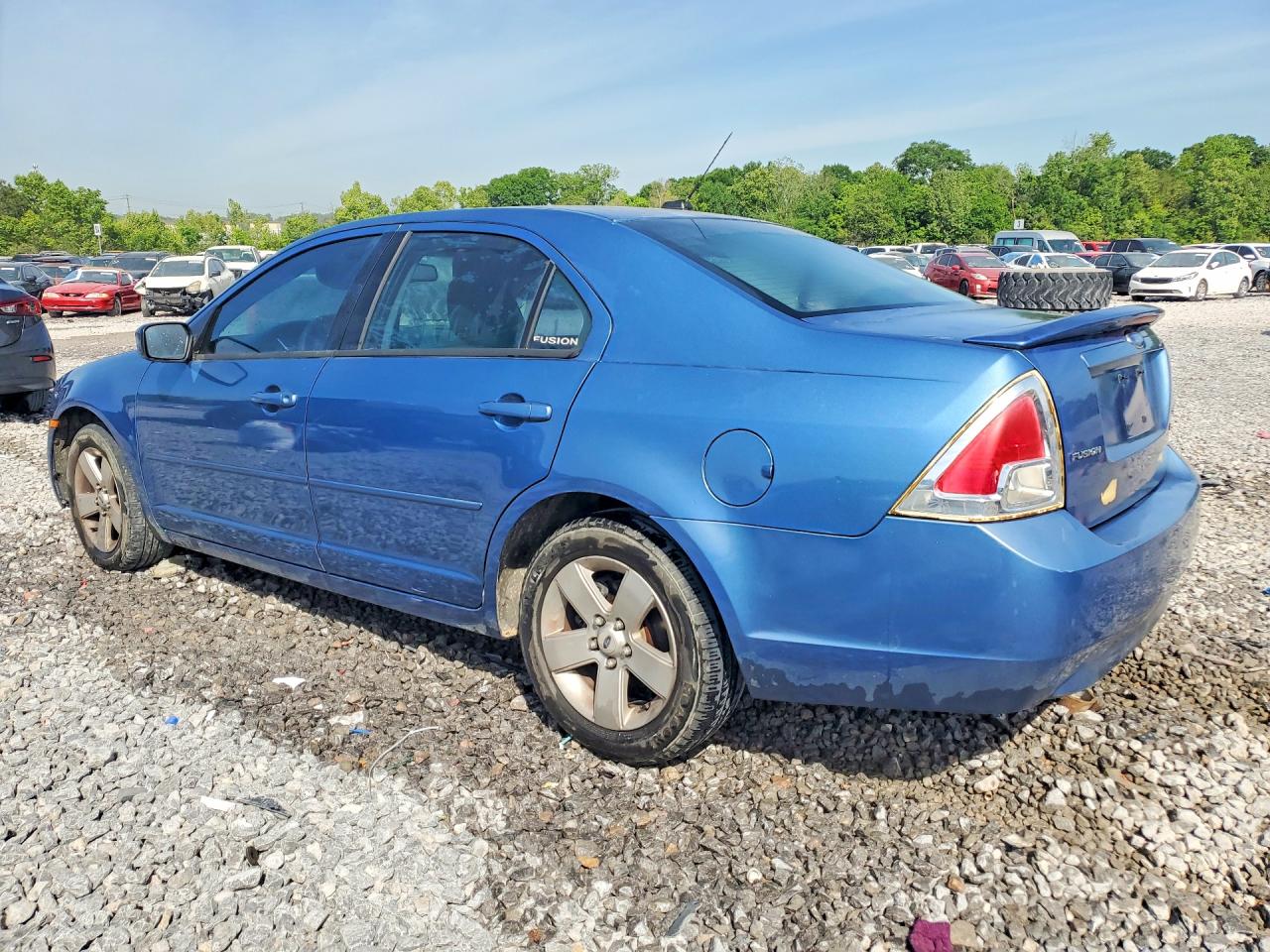 2009 FORD FUSION SE photo 3