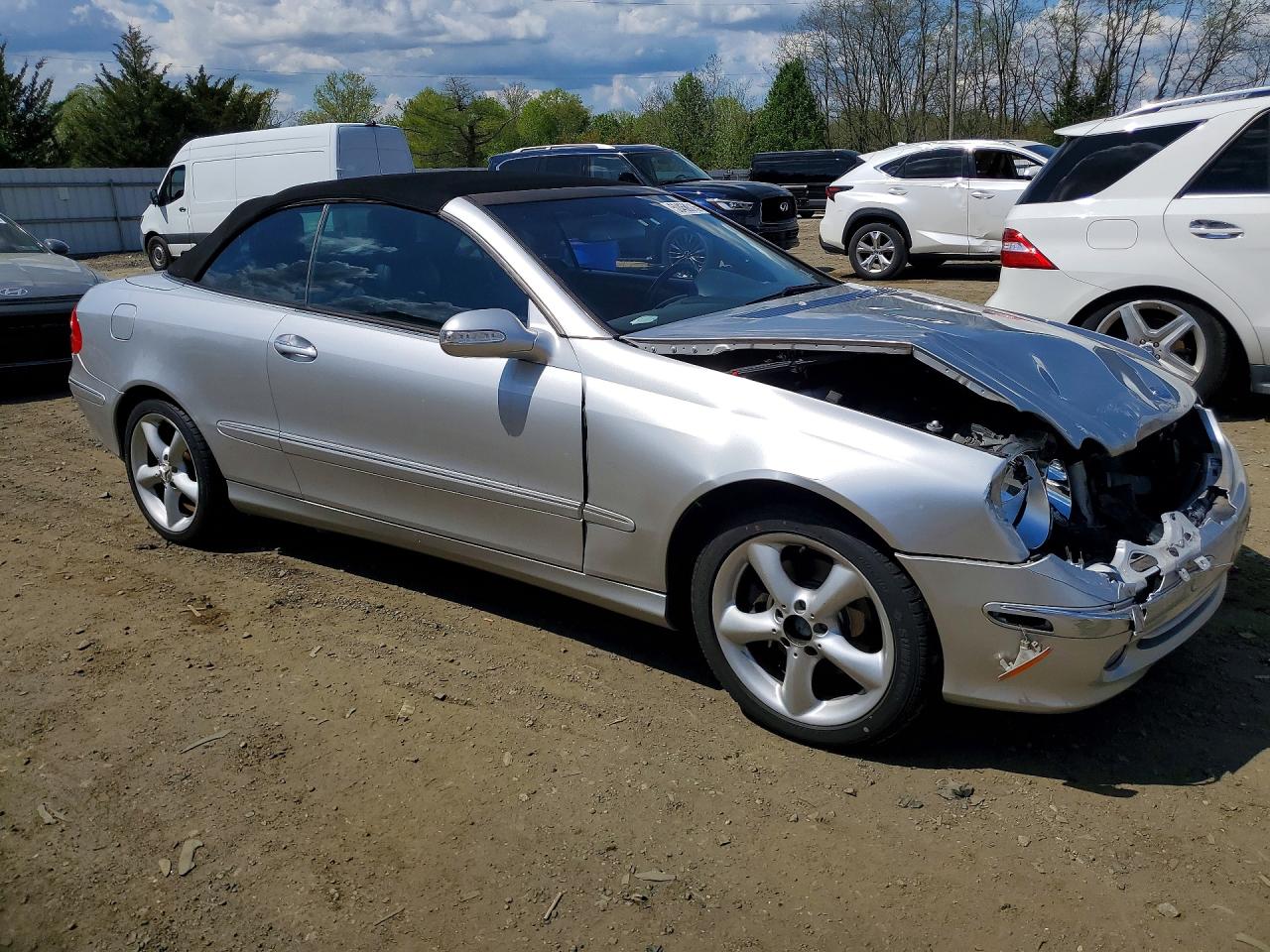 2005 MERCEDES-BENZ CLK 320 photo 7