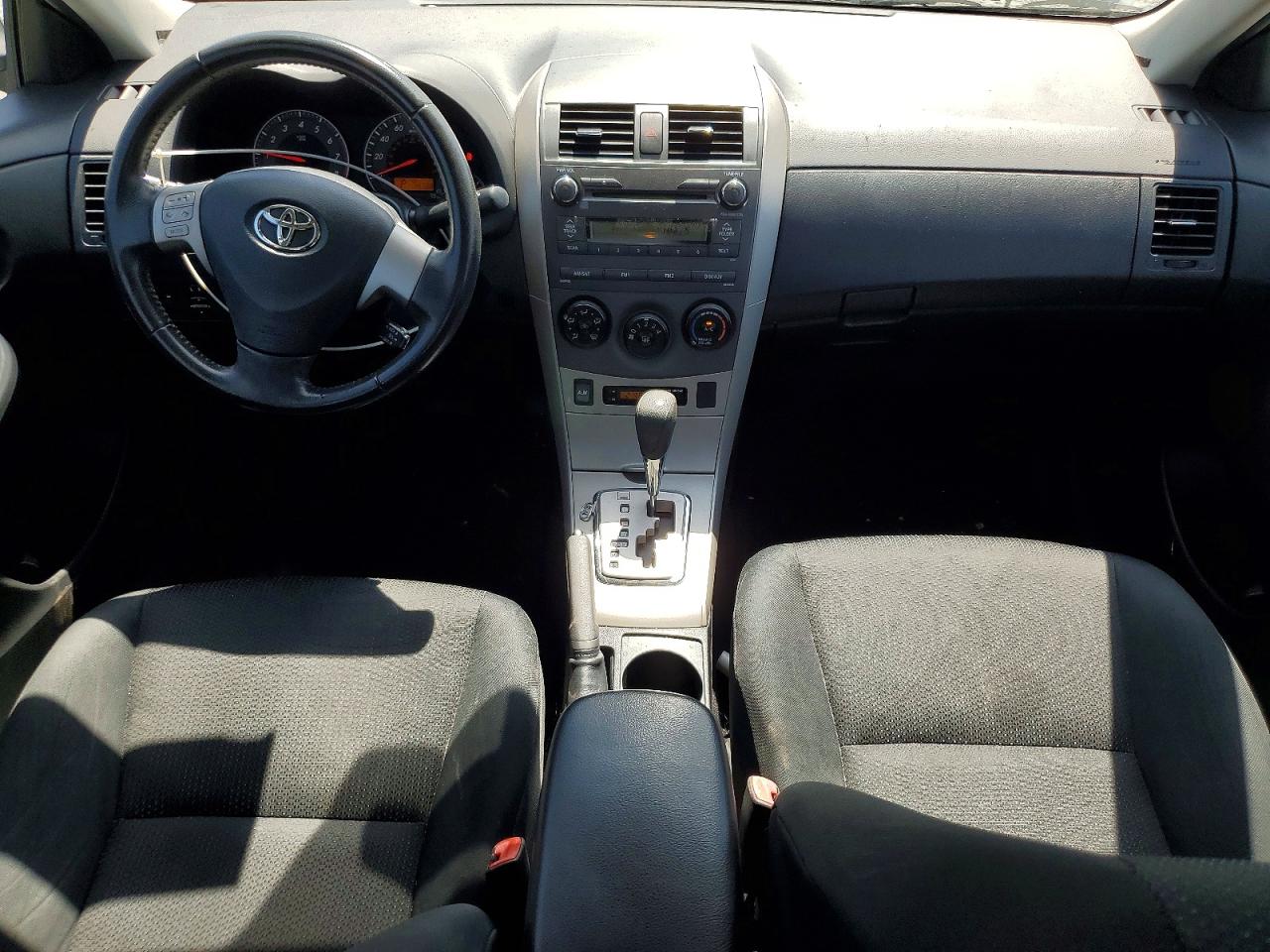 2010 TOYOTA COROLLA S photo 15
