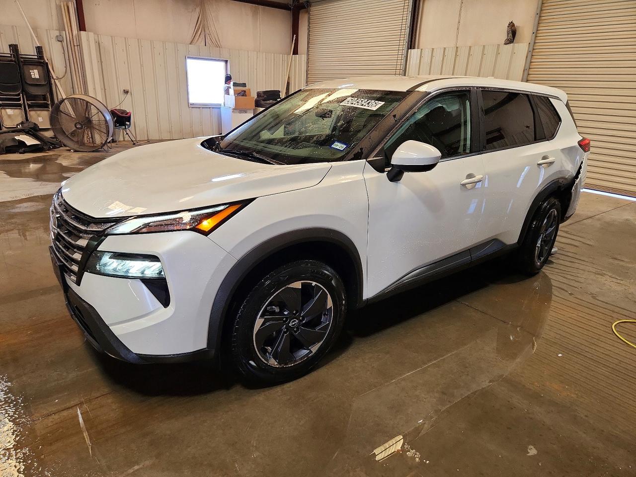 2025 NISSAN ROGUE