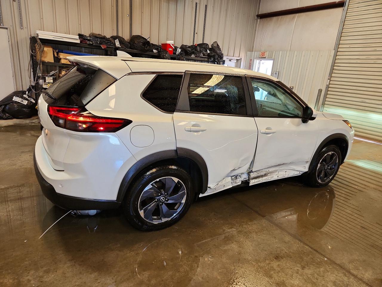 2025 NISSAN ROGUE SV photo 5