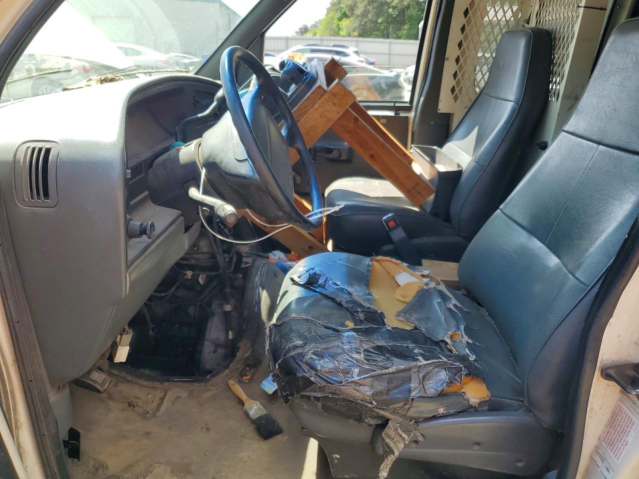 1994 FORD ECONOLINE E150 VAN photo 19