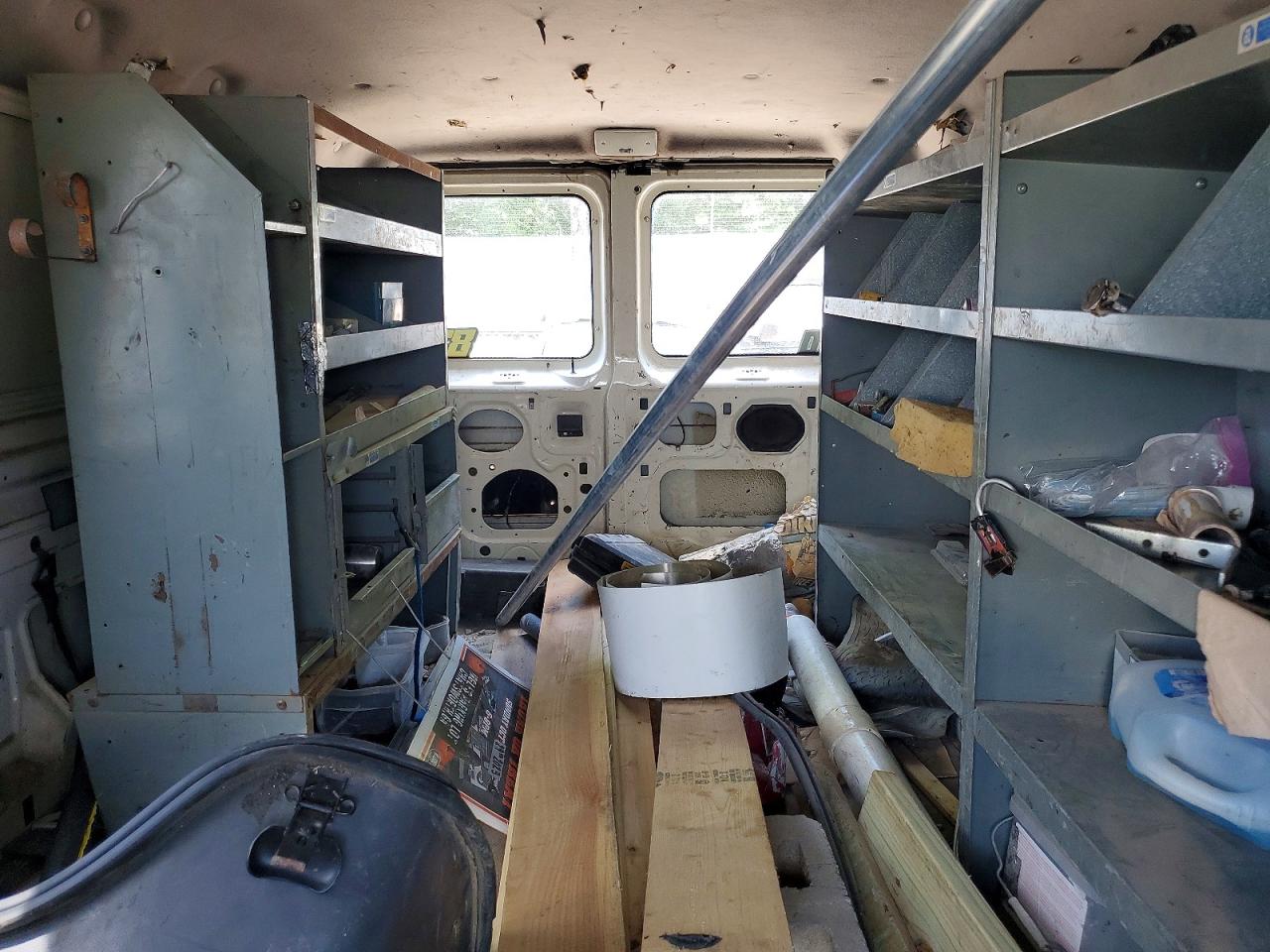 1994 FORD ECONOLINE E150 VAN photo 28