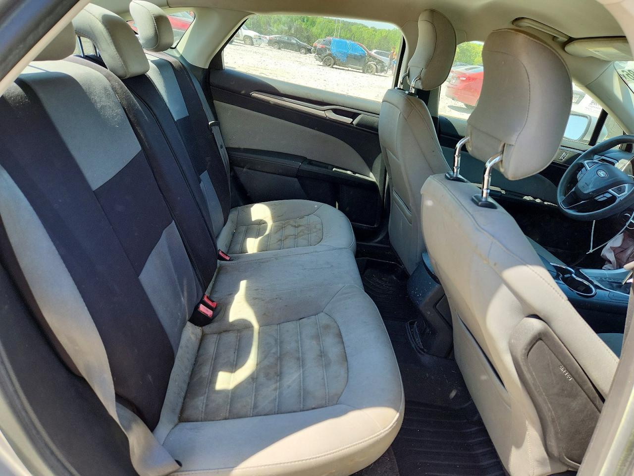 2014 FORD FUSION S photo 19