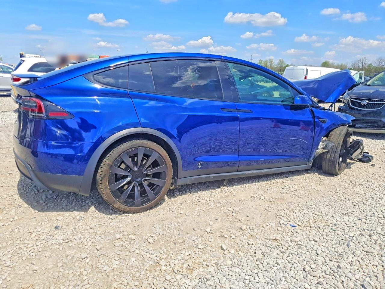 2023 TESLA MODEL X photo 5