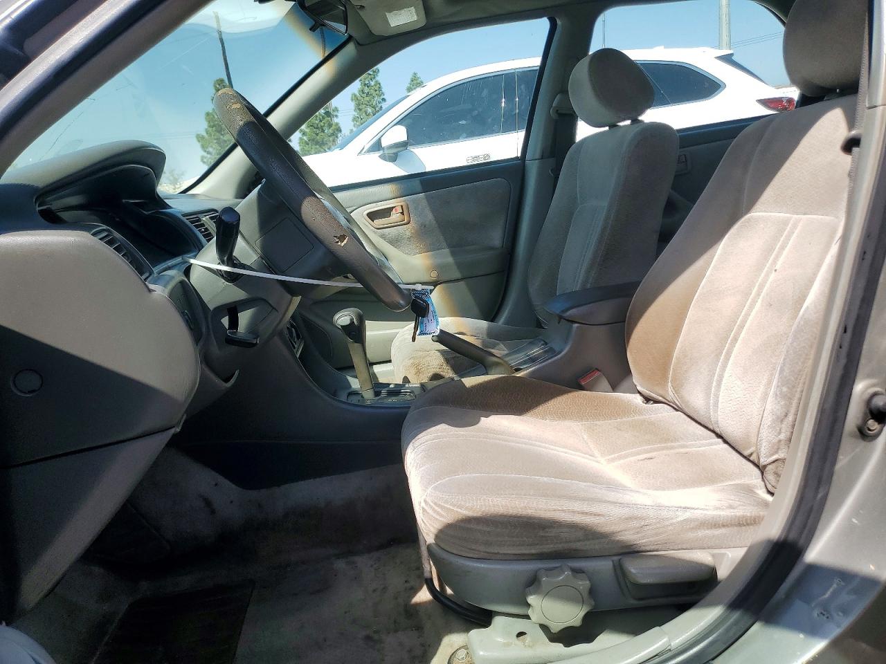 1997 TOYOTA CAMRY LE V6 photo 13