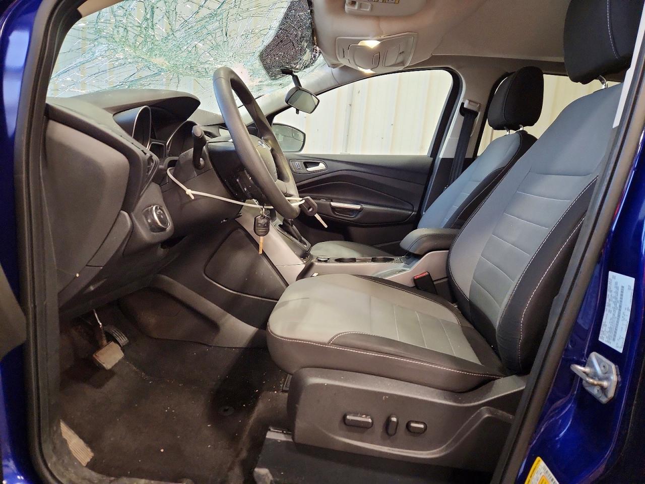 2016 FORD ESCAPE SE photo 19