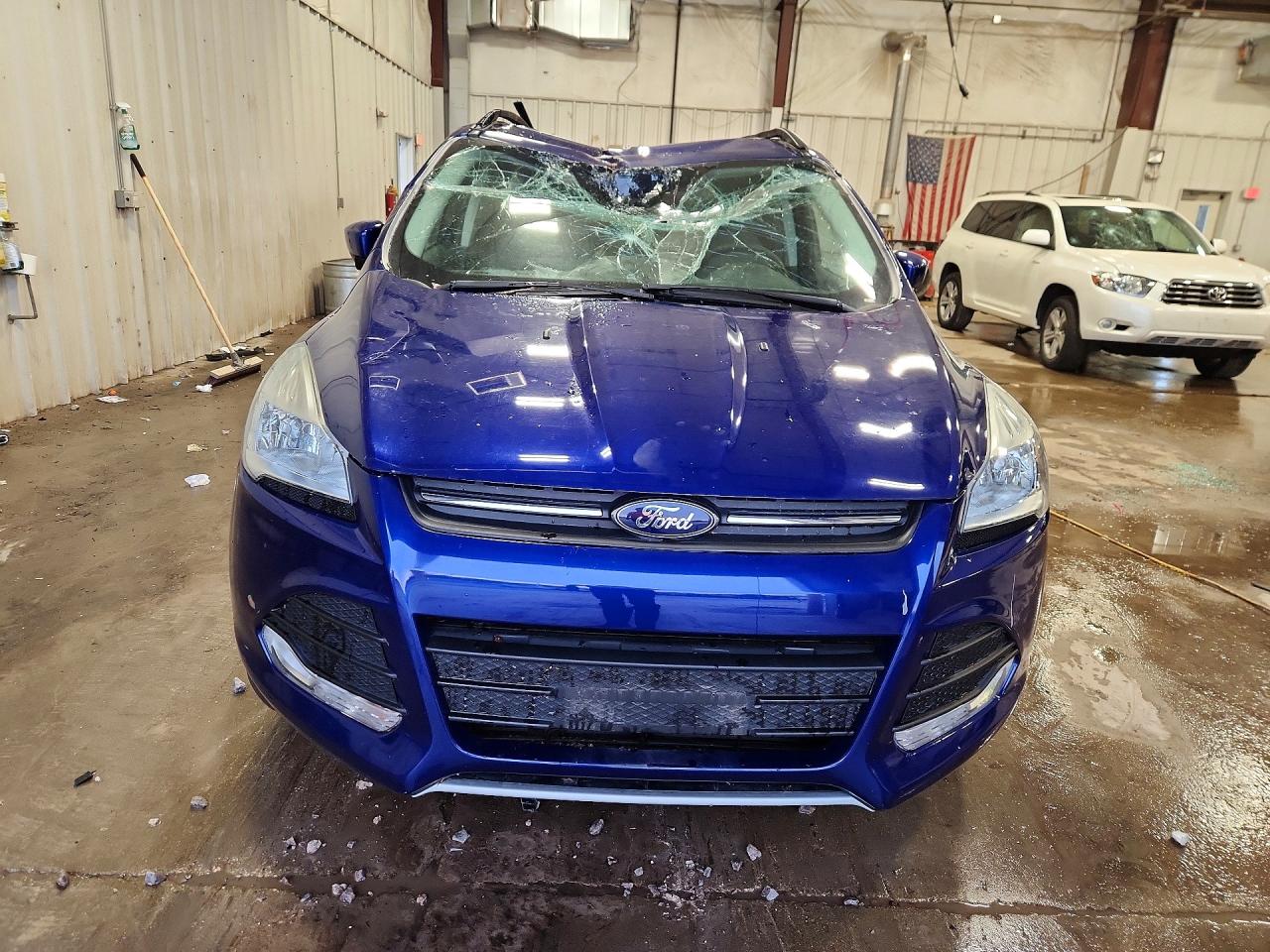 2016 FORD ESCAPE SE photo 13