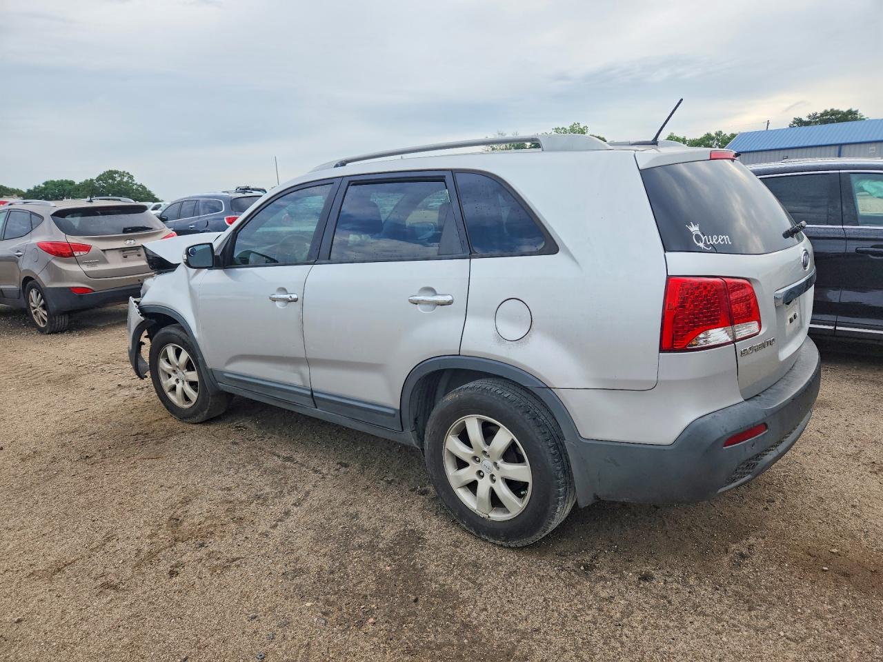 2011 KIA SORENTO LX photo 3
