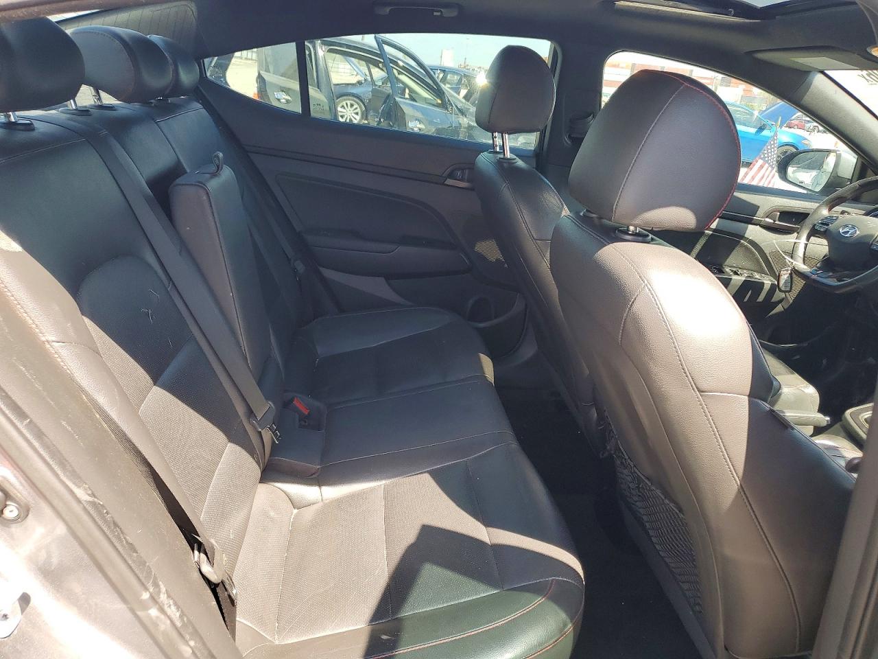 2018 HYUNDAI ELANTRA SPORT photo 10