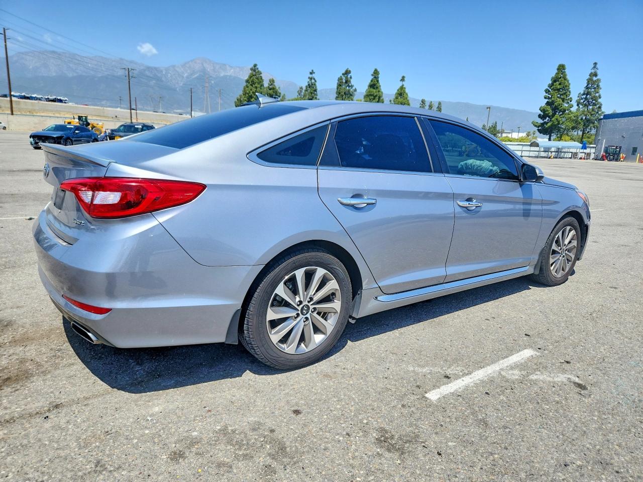 2016 HYUNDAI SONATA SPORT photo 7
