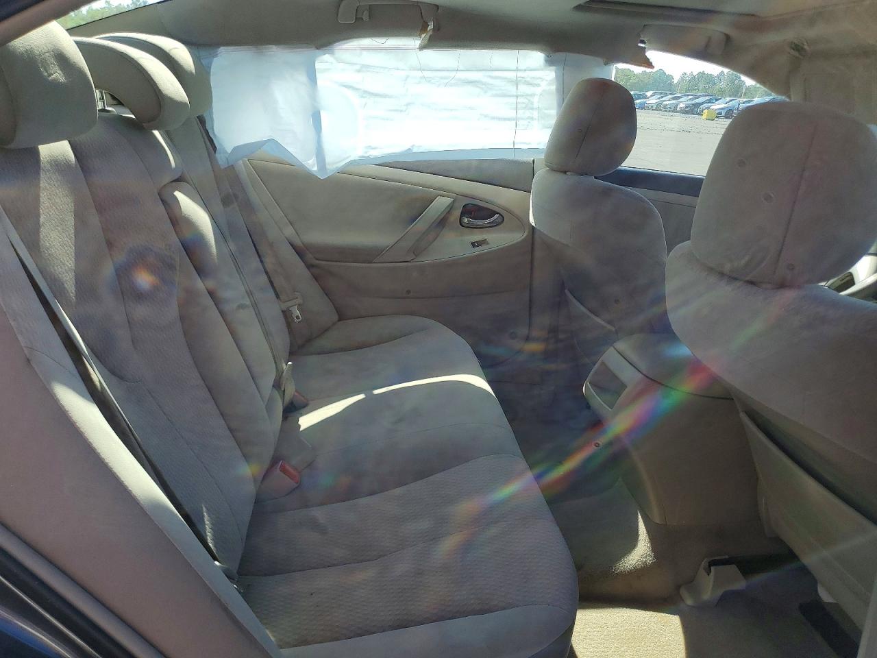 2011 TOYOTA CAMRY LE photo 19