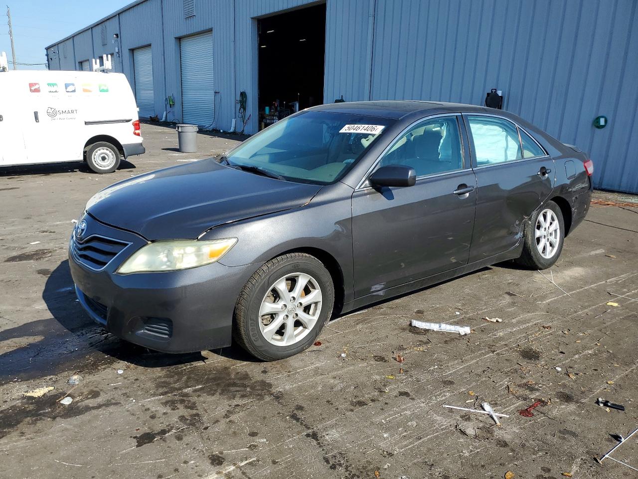 2011 TOYOTA CAMRY