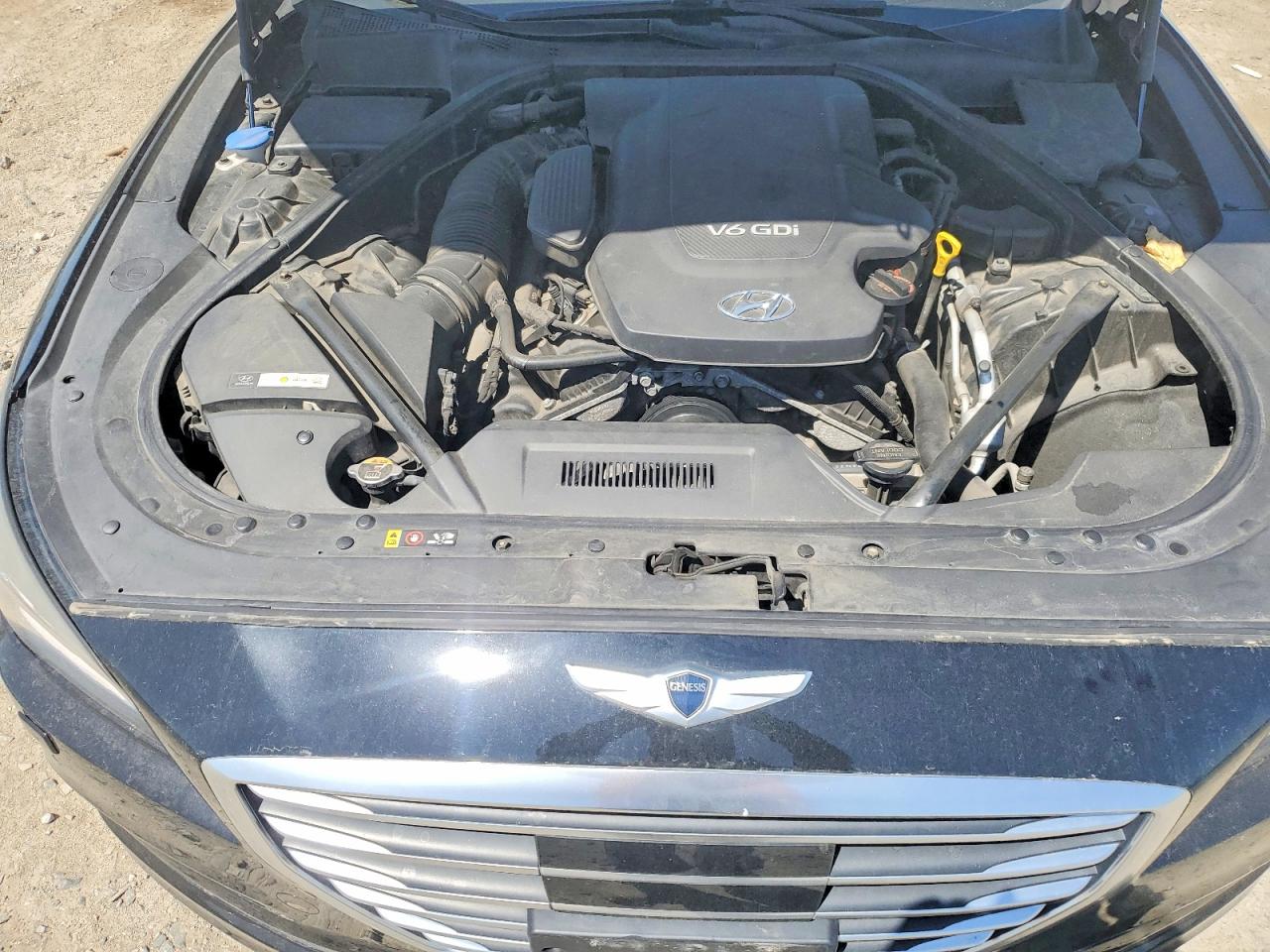 2015 HYUNDAI GENESIS 3.8L photo 21