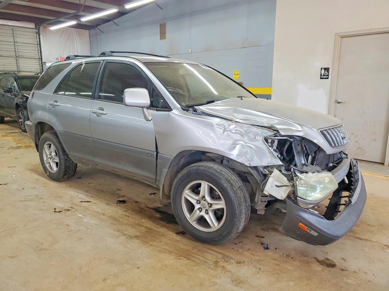 2002 LEXUS RX 300 photo 7