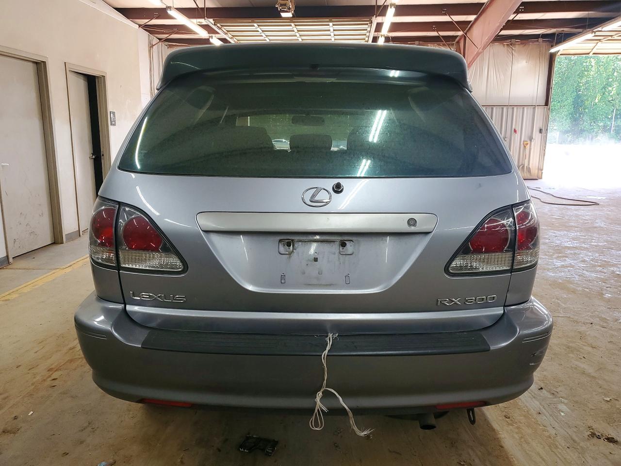 2002 LEXUS RX 300 photo 11