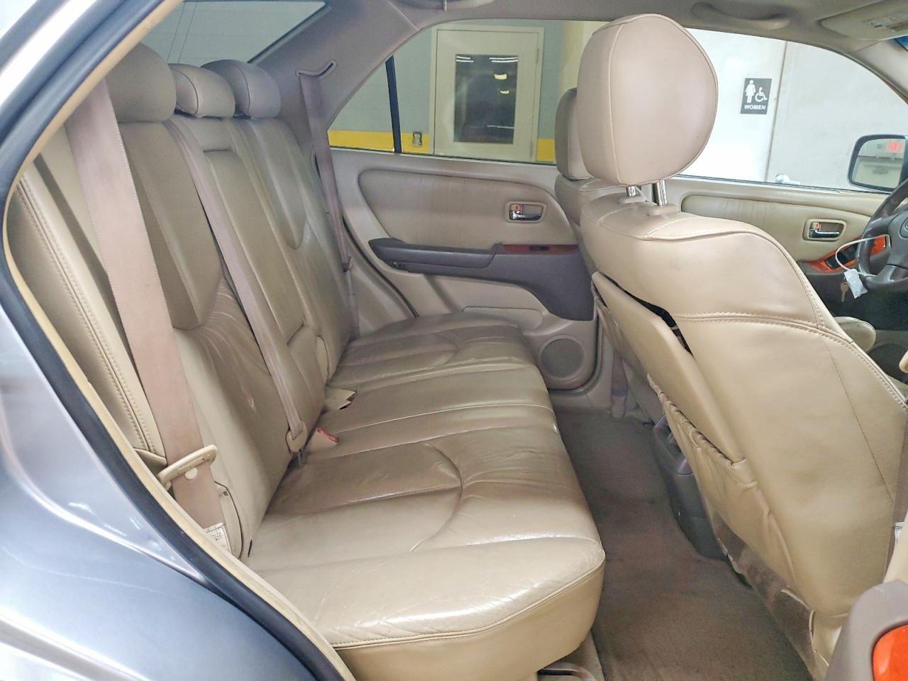 2002 LEXUS RX 300 photo 21