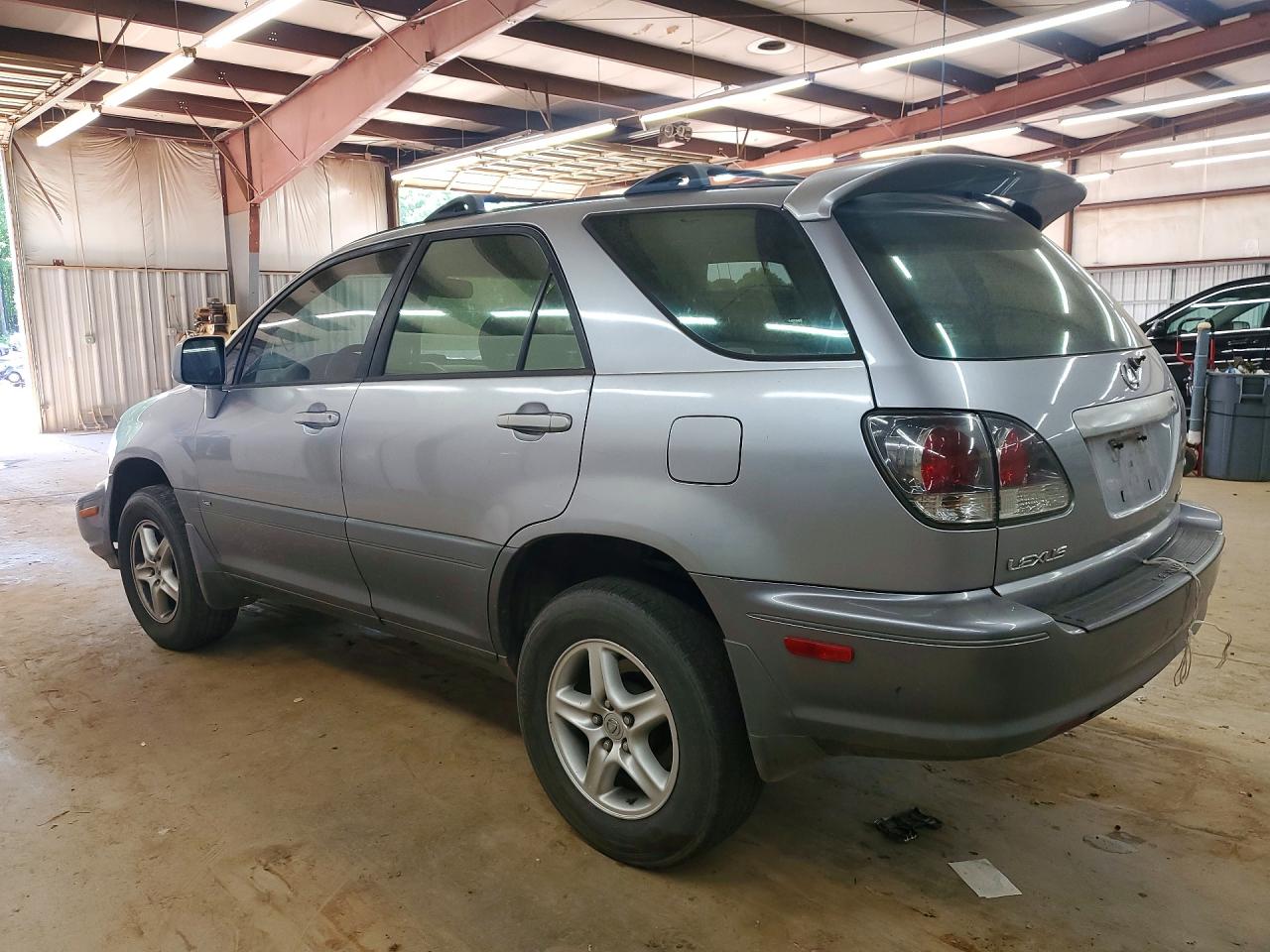 2002 LEXUS RX 300 photo 3