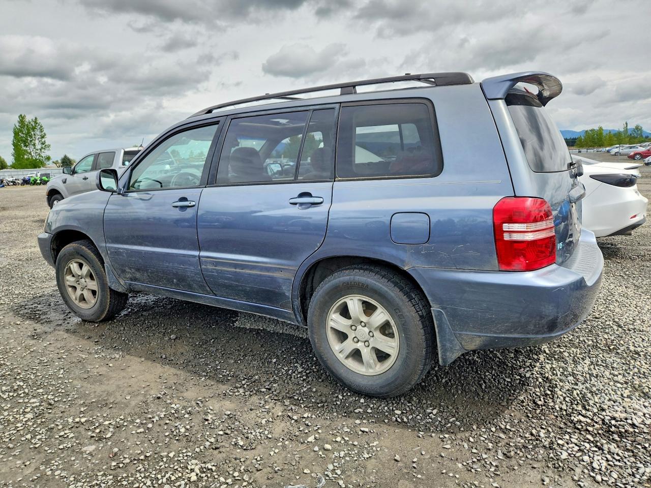 2003 TOYOTA HIGHLANDER LIMITED photo 4