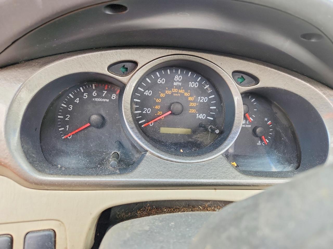 2003 TOYOTA HIGHLANDER LIMITED photo 25
