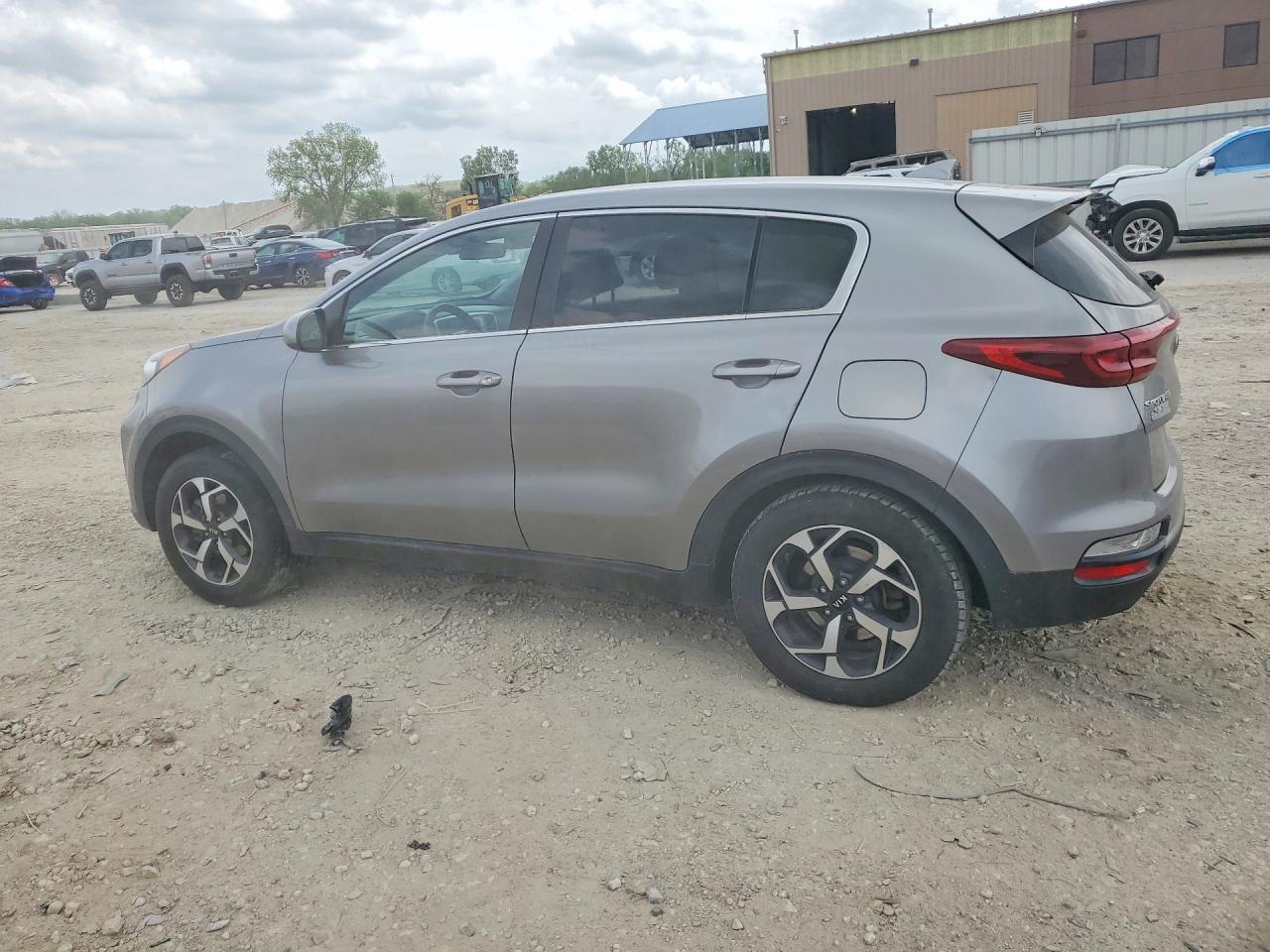 2020 KIA SPORTAGE LX photo 4