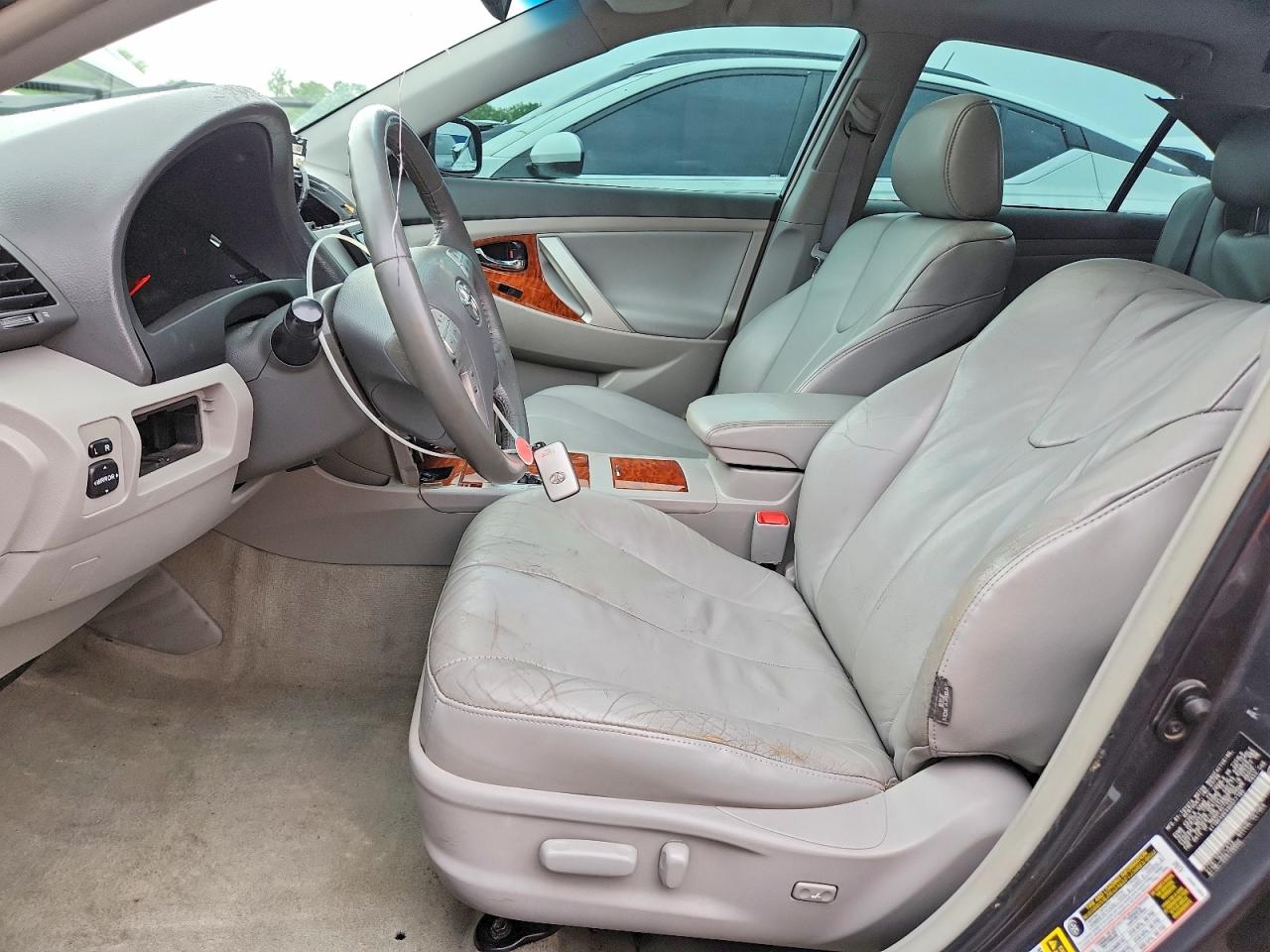 2009 TOYOTA CAMRY XLE V6 photo 13