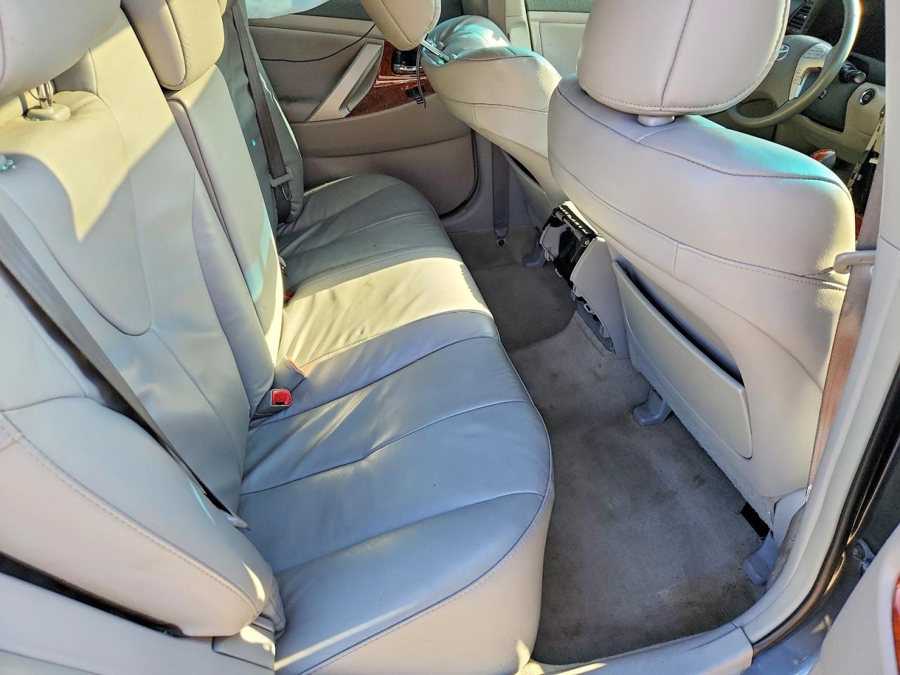 2009 TOYOTA CAMRY XLE V6 photo 19