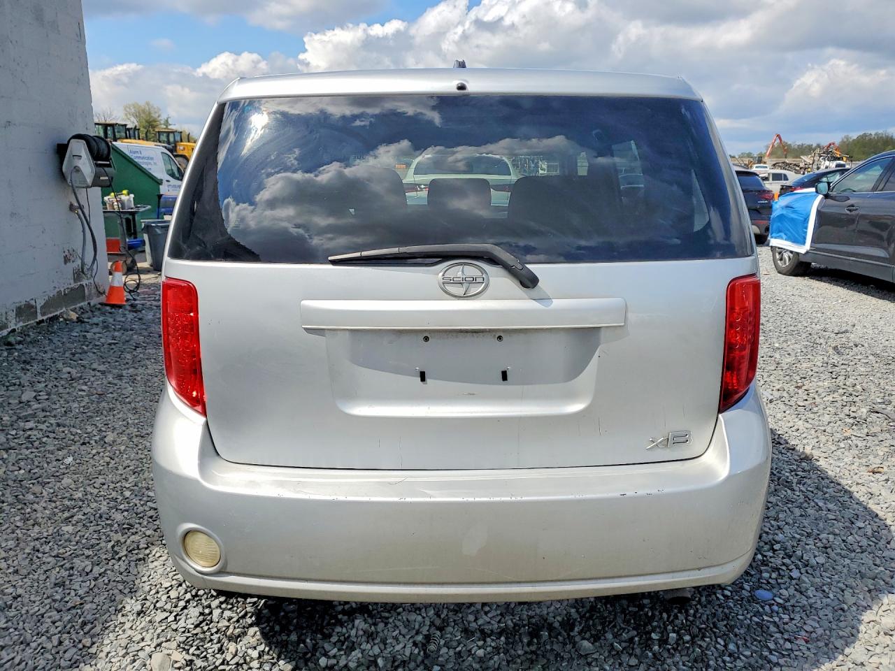 2008 TOYOTA SCION XB photo 6