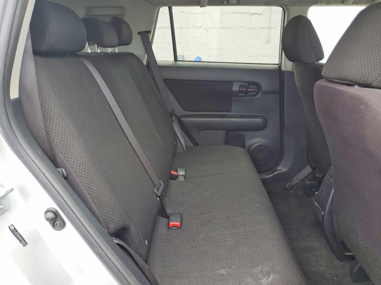 2008 TOYOTA SCION XB photo 11
