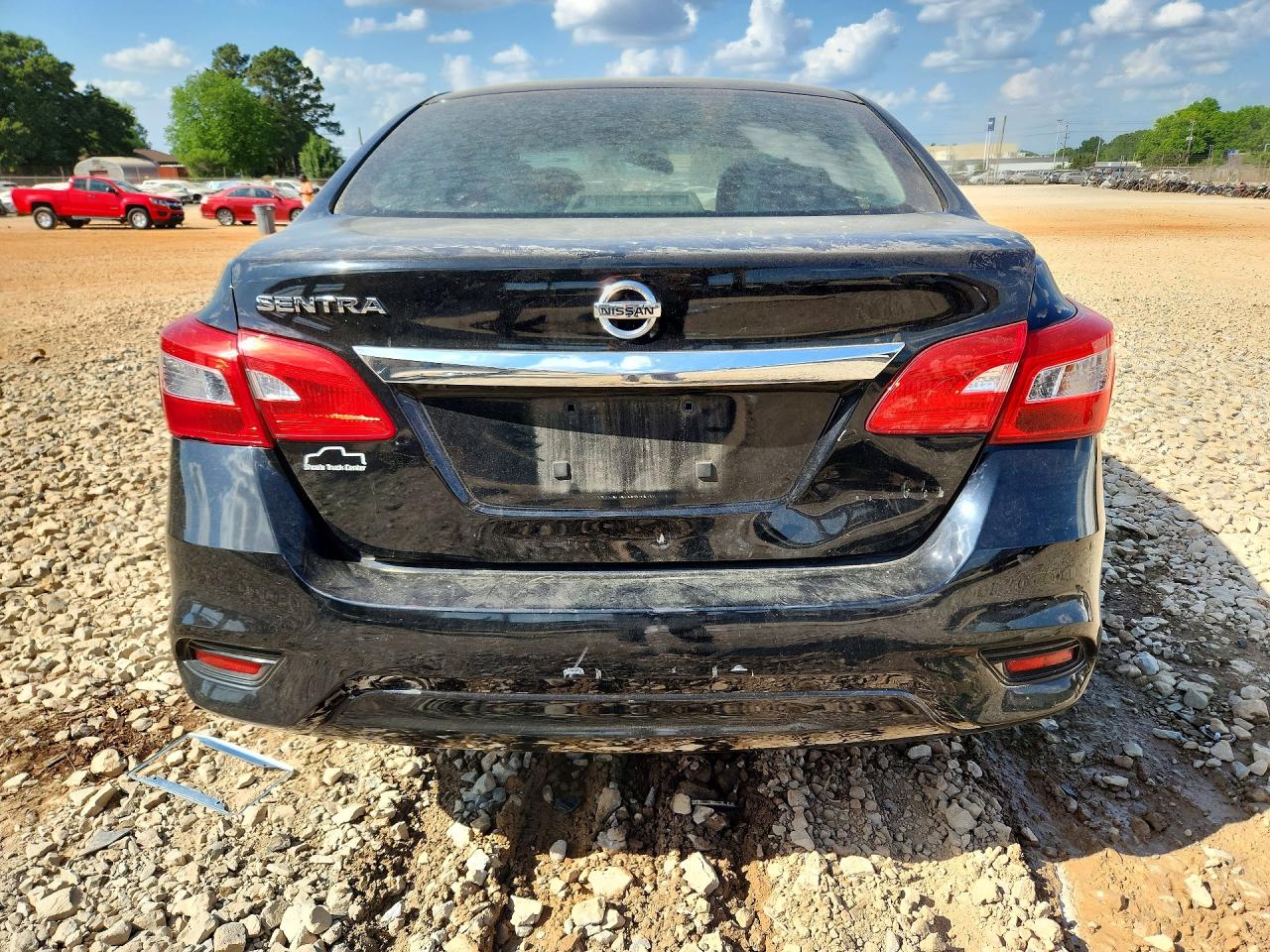 2019 NISSAN SENTRA S photo 11