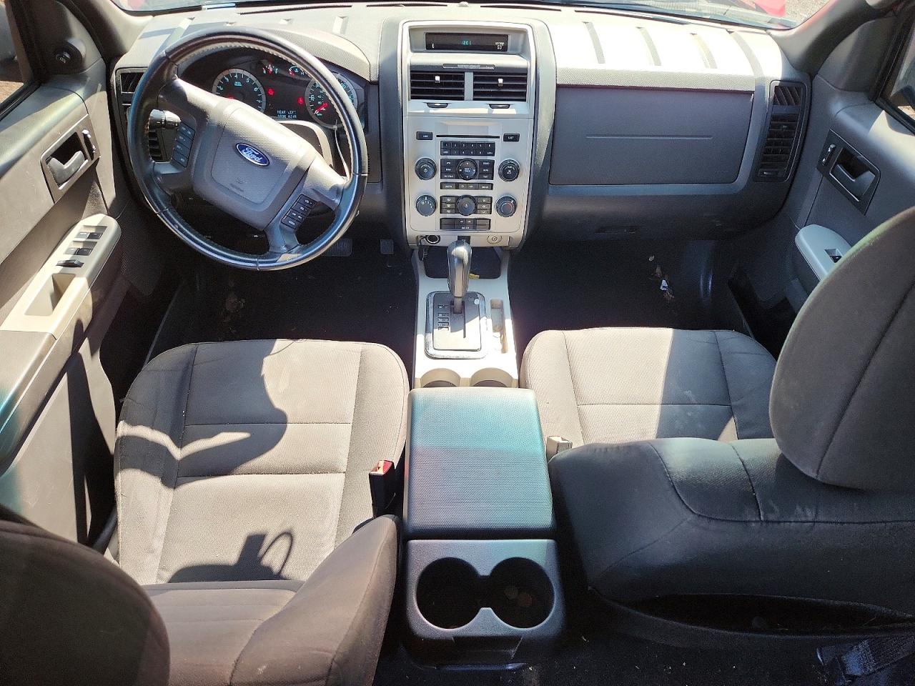 2012 FORD ESCAPE photo 15