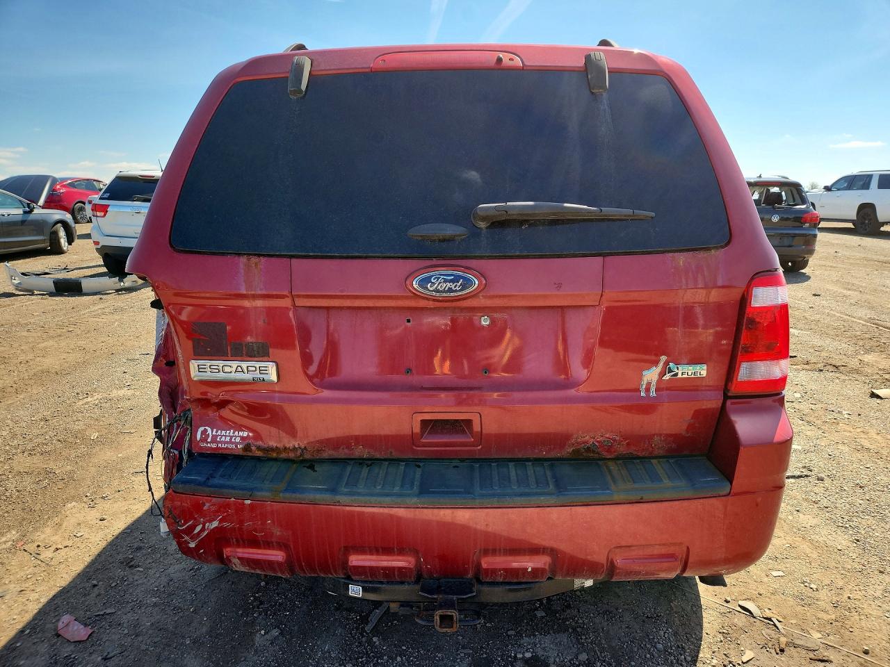 2012 FORD ESCAPE photo 11