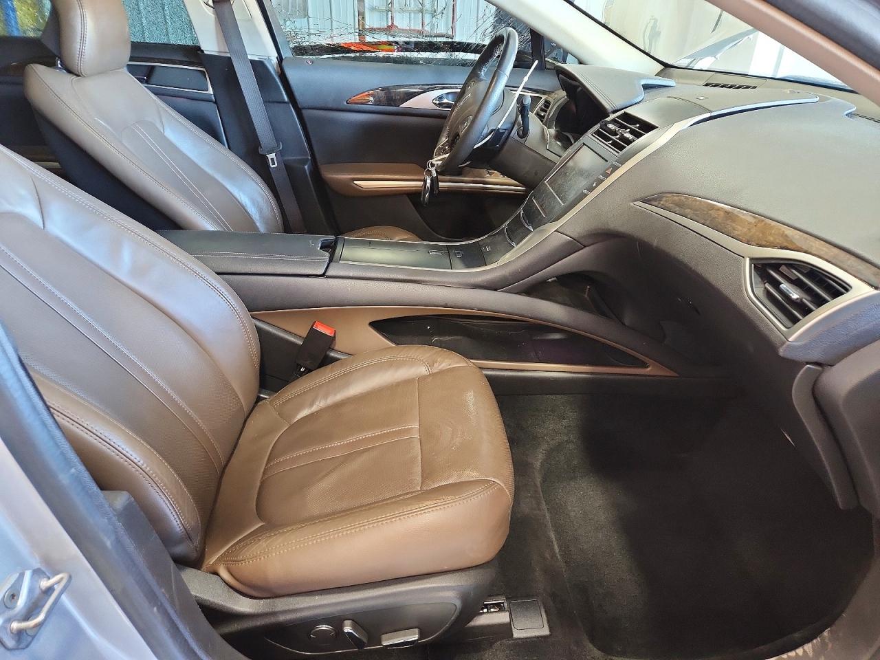 2014 LINCOLN MKZ photo 7
