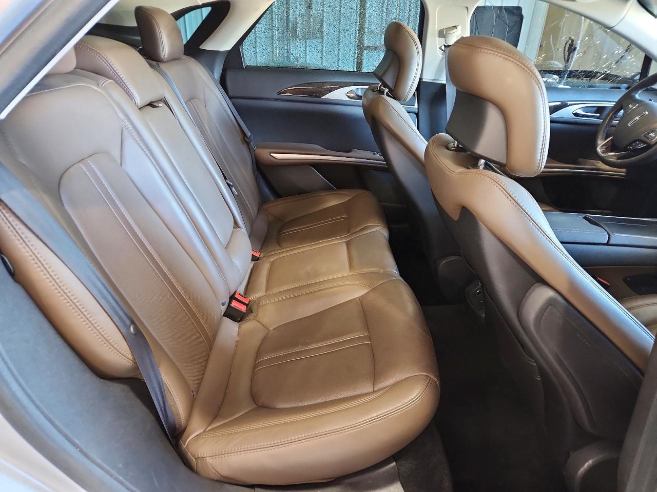 2014 LINCOLN MKZ photo 10