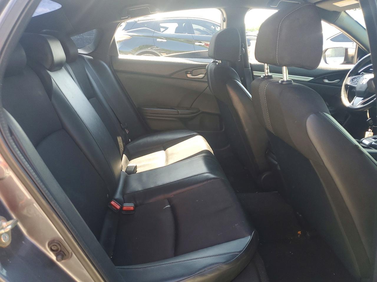 2020 HONDA CIVIC SPORT photo 19