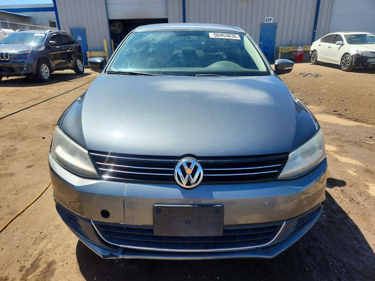 2013 VOLKSWAGEN JETTA SE photo 5